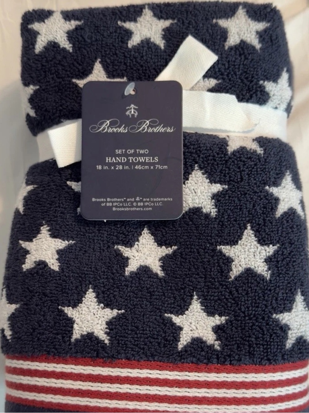 2 Brooks Brothers Patriotic Star Hand Towels Set of 2 Navy Red White 18x28 NWT - Picture 3 of 5
